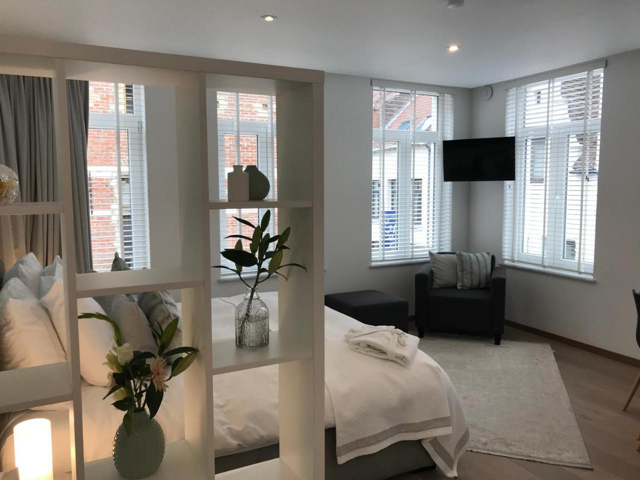 Antwerp Business Suites Экстерьер фото