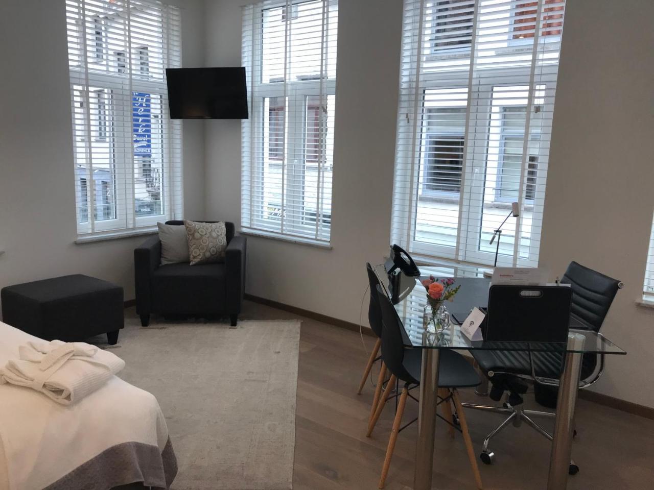 Antwerp Business Suites Экстерьер фото